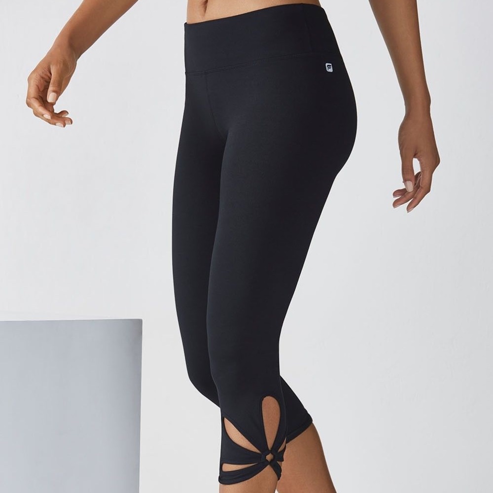 Fabletics Petal Capri Leggings